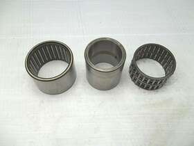 91024-mb0-003 Honda Vt1100 Shadow Oem Engine Parts Two Needle Bearings And Sleeve Clutch Stator