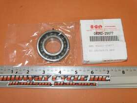 09262-25077 Suzuki 72 - 77 Gt380 Nos Oem Crankshaft Bearing Gt 380 Jh
