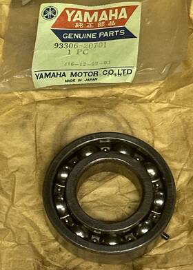 93306-20701 Yamaha Nos Snow Ew643 Gp643 Sr643 Crankshaft Bearing # 93306-20701 Yamaha Nos Snow Ew643 Gp643 Sr643 Crankshaft Bearing #